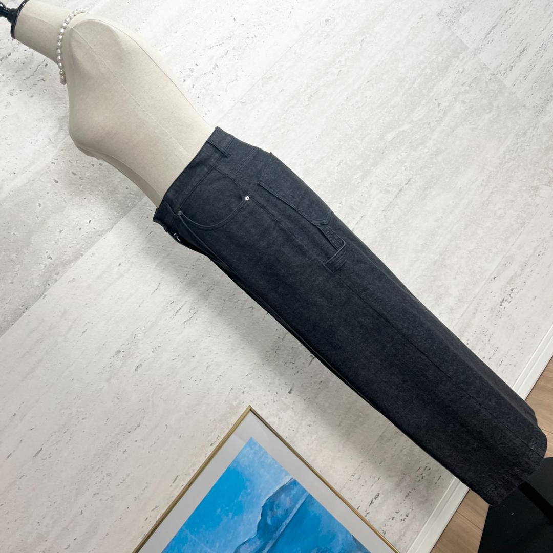 美品★HERMES★ロゴボタン★本革プレート★ワイドレッグデニム