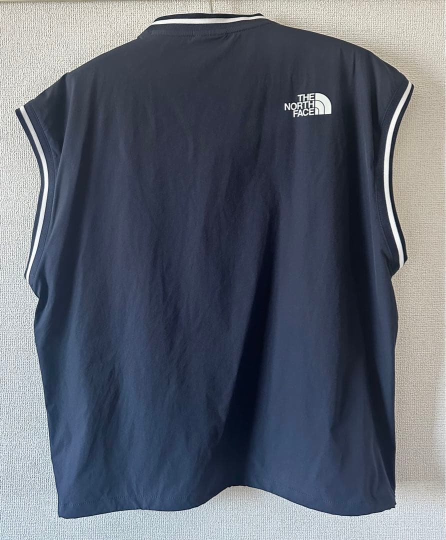 【未使用　美品！】THE NORTH FACE WHITE LABELベスト