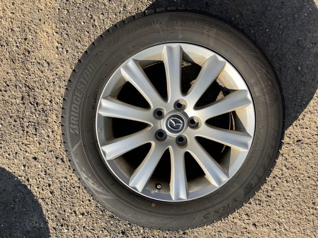 ブリザック vrx3 215/60r/17 、タイヤホイール4本セット