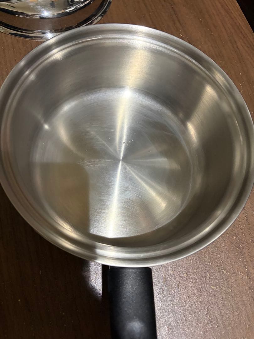 Amway Queen クィーン 中ソースパン 蓋付き 18/8ステンレス使用品