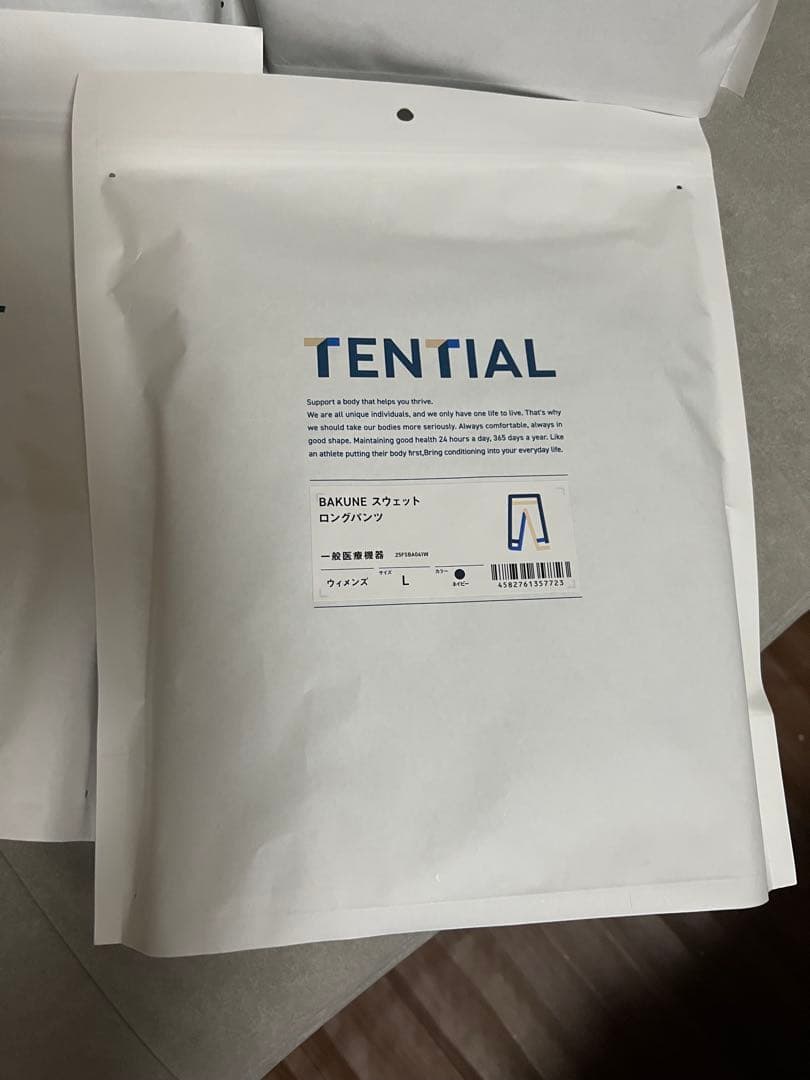 TENTIAL ウィメンズ　上下セットL ブラック