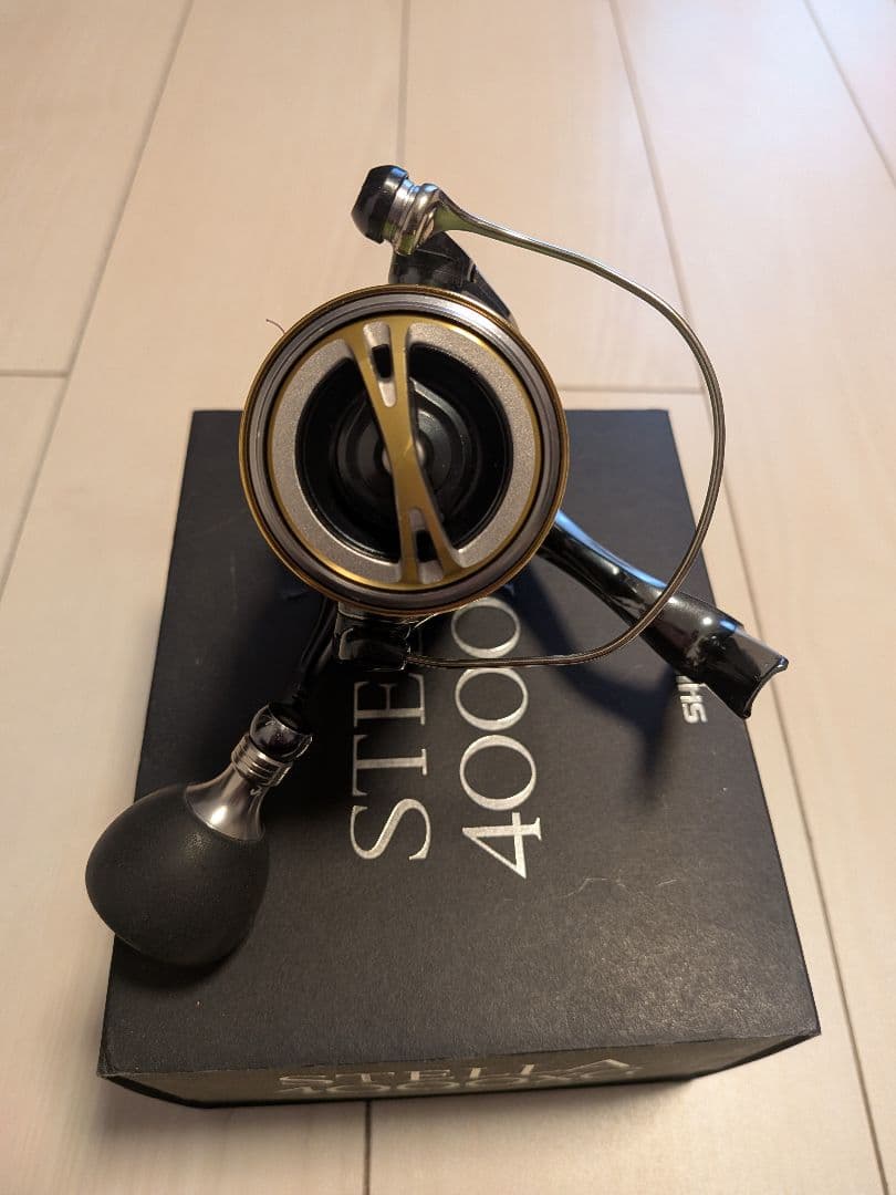 美品 14ステラ 4000XG スピニングリール