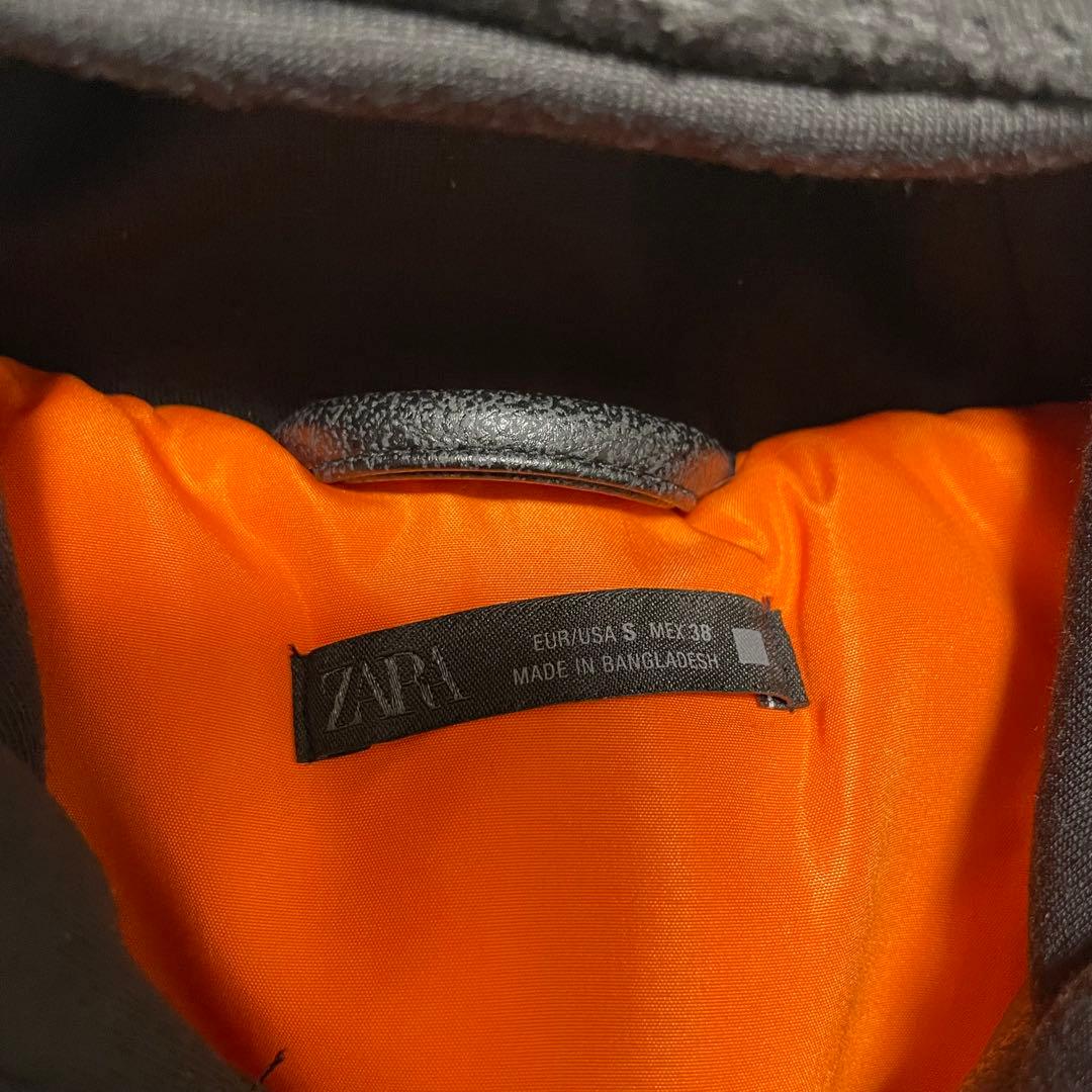 美品　ZARA ザラ コントラストフード付きフェイクレザー ジャケット S 黒