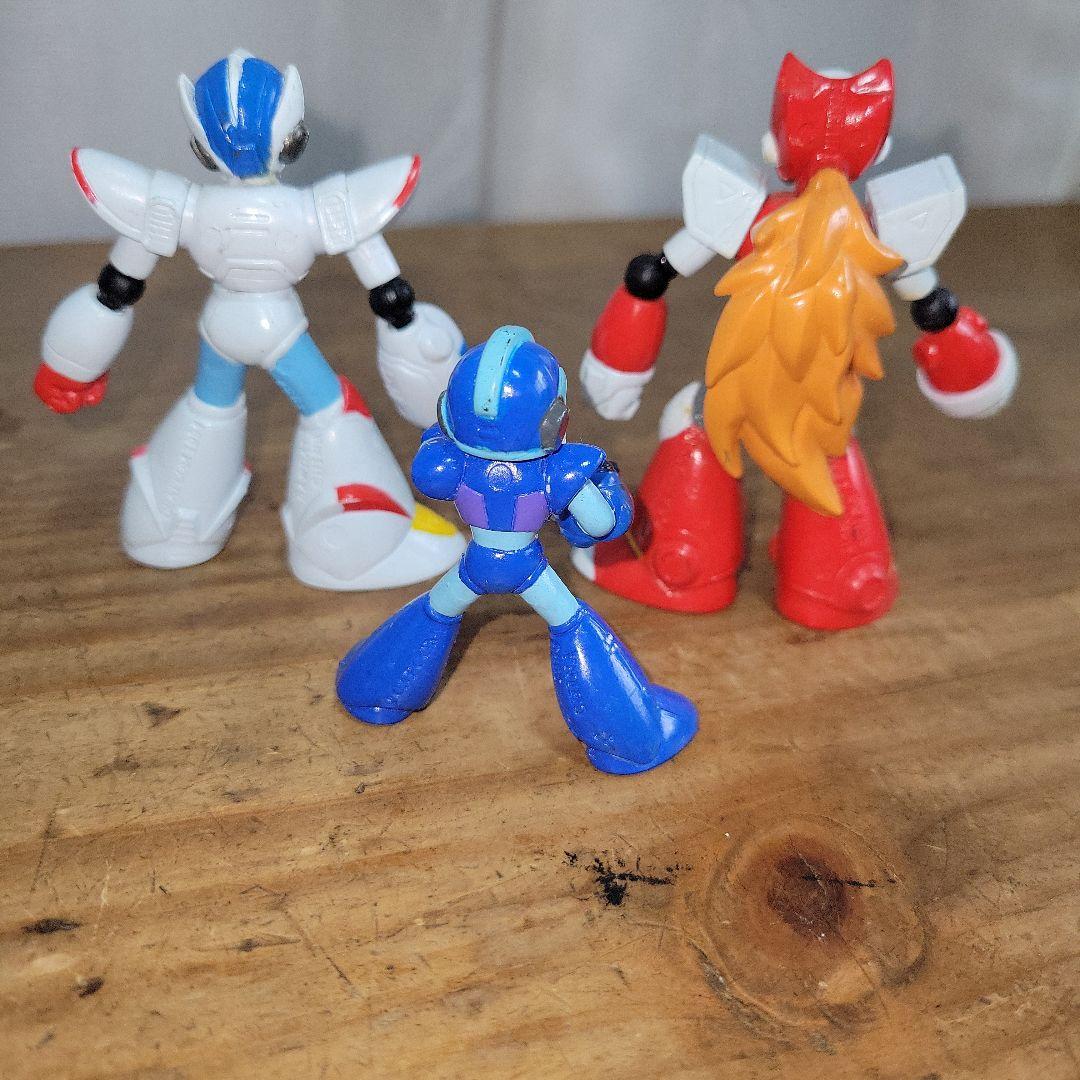 【レア】ロックマン フィギュア 食玩 ミニプラ カードダス ゴム人形