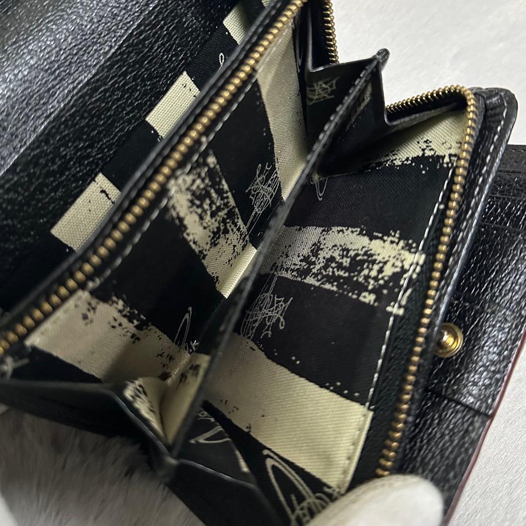 Vivienne westwood オーブロゴ　折り財布　ラウンドジップ