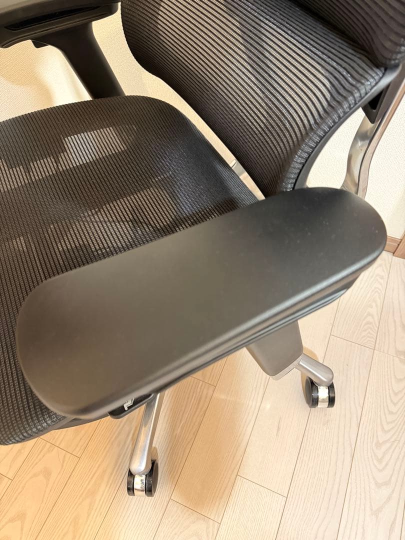 【エヌエヌ】COFO Chair Premium ブラック