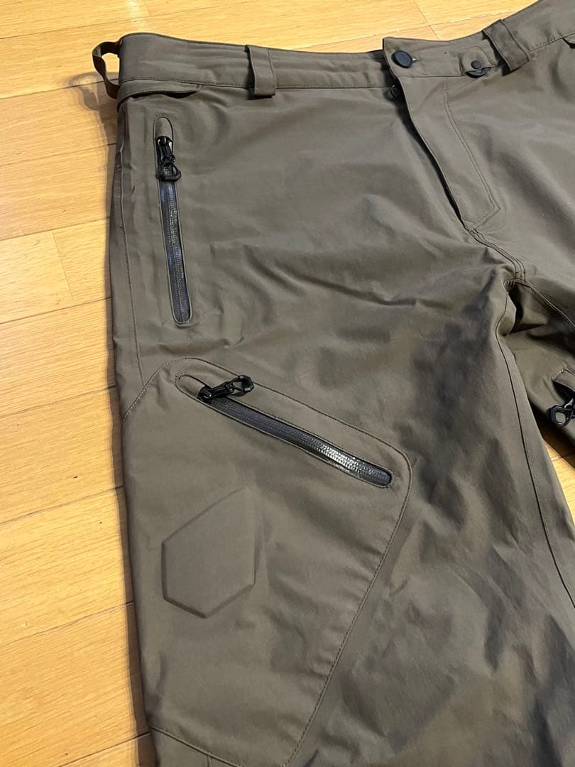 VOLCOM ボルコム　L GORE-TEXパンツ　スノーボード ウェア