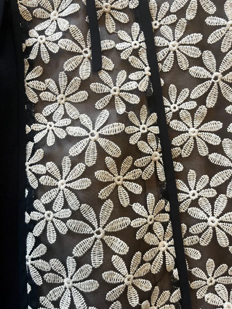 M'S GRACY 花柄刺繍 ノーカラースプリングコート 40