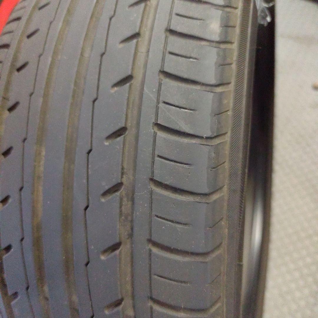 ①YOKOHAMA BluEarth Es ES32 225/45R18 2本