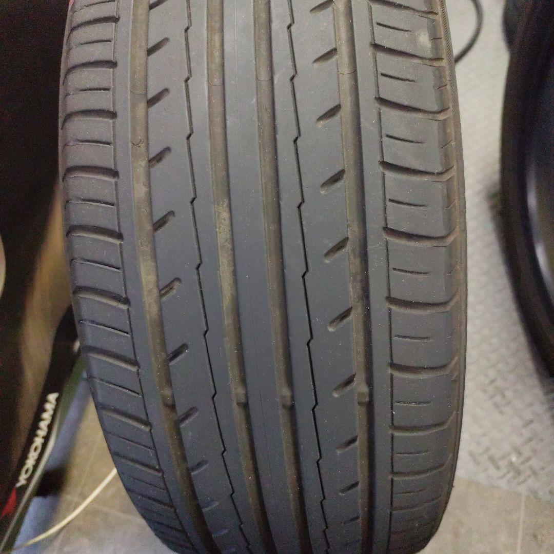 ①YOKOHAMA BluEarth Es ES32 225/45R18 2本