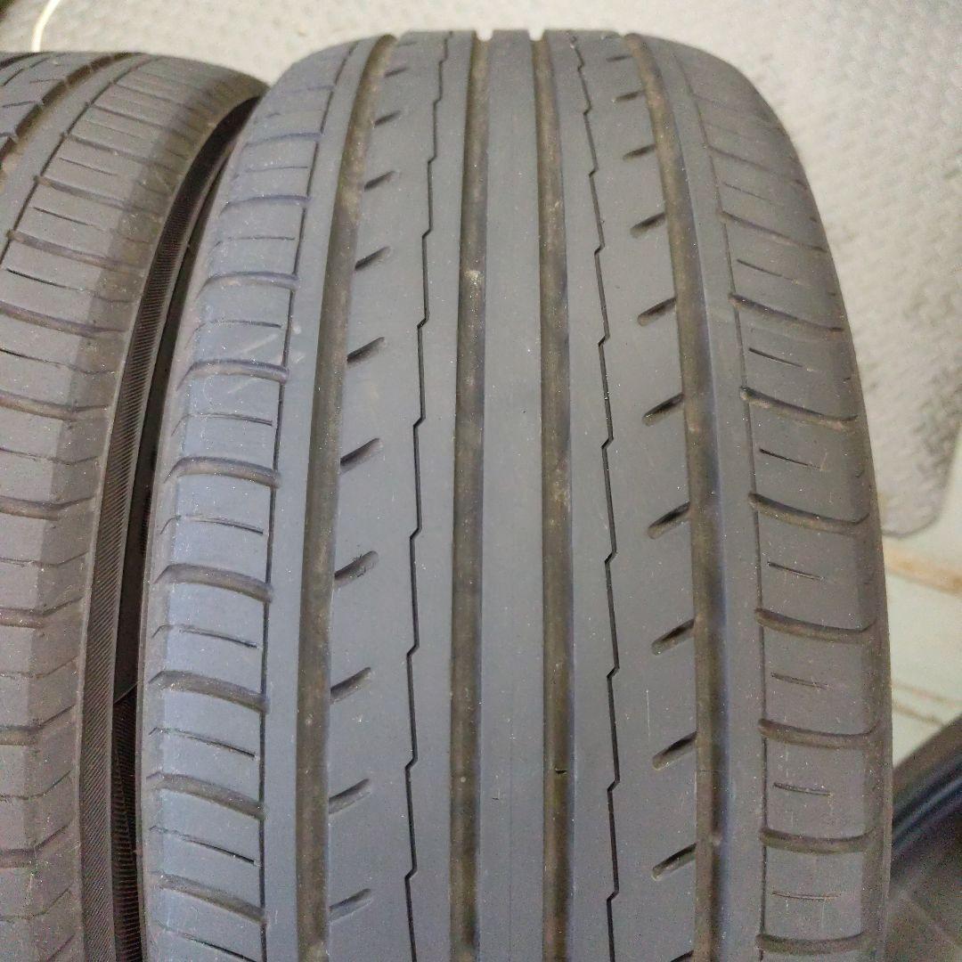 ①YOKOHAMA BluEarth Es ES32 225/45R18 2本