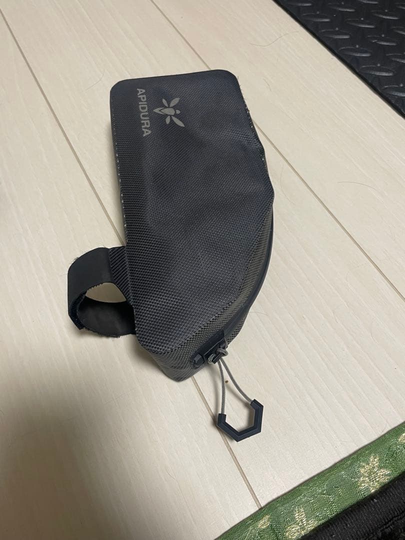 APIDURA フレームバッグとトップチューブバッグセット