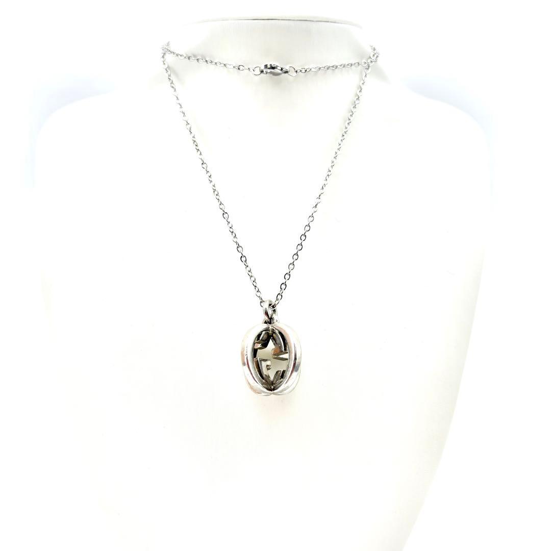 GUCCI　ネックレス　黒　インターロッキング　アクセサリー　ペンダント　トップ
