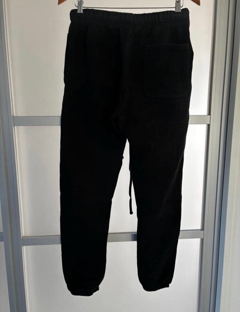 ⭐︎正規品　Essential ジョガーパンツ　ブラック　サイズXS 袋付き