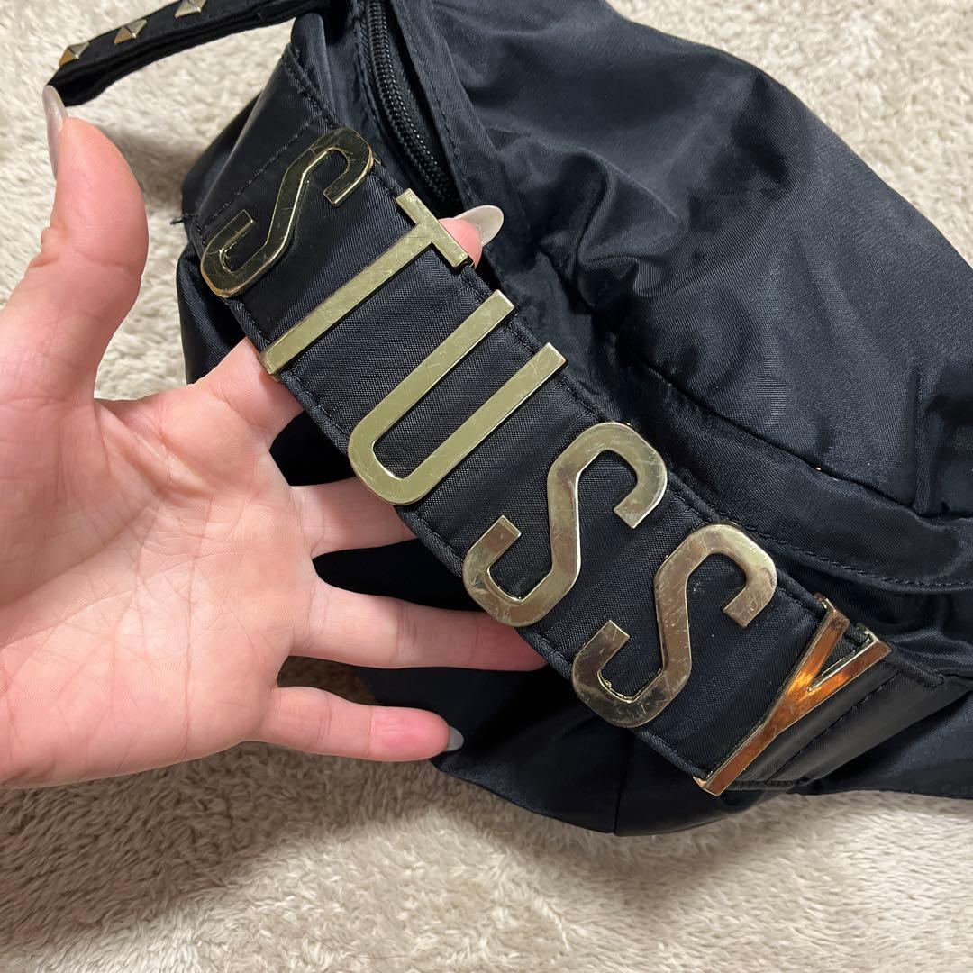 STUSSY ウエストポーチ 黒ゴールド
