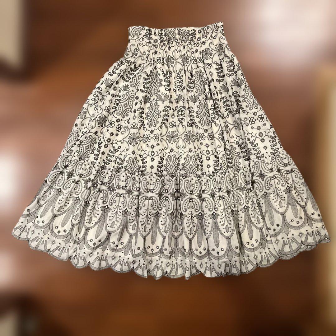 Mystrada 刺繍ロングスカート
