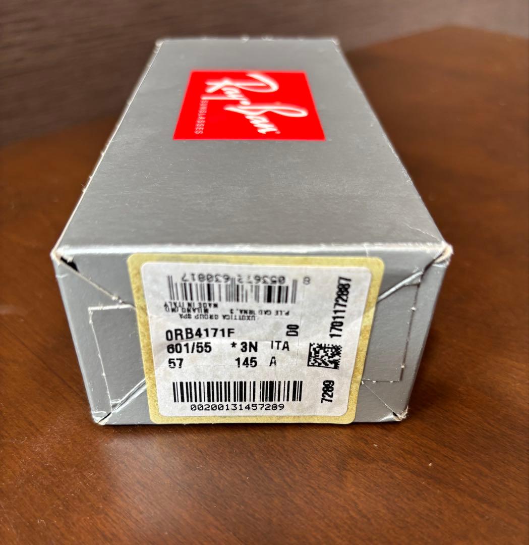 レイバン　サングラス　Ray-Ban ORB4171F 601/55