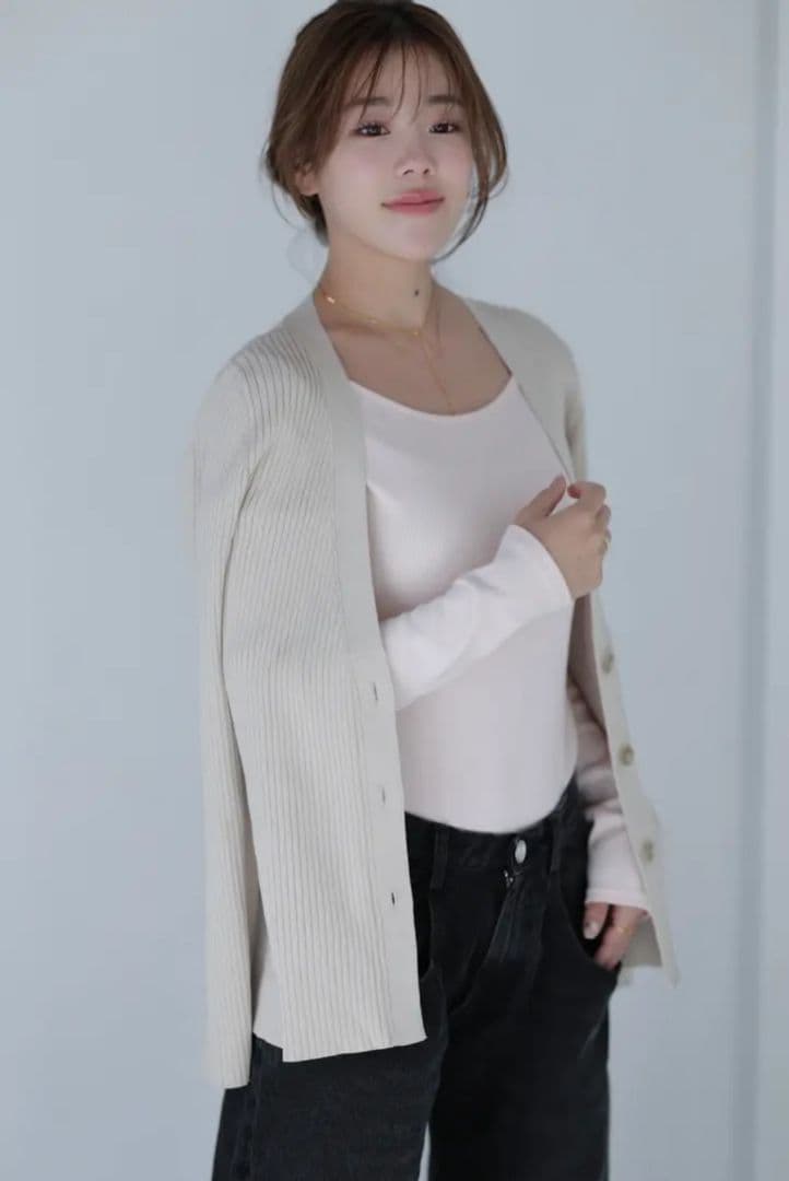 新品、pois、compact rib cardigan（カーディガン）ベージュ