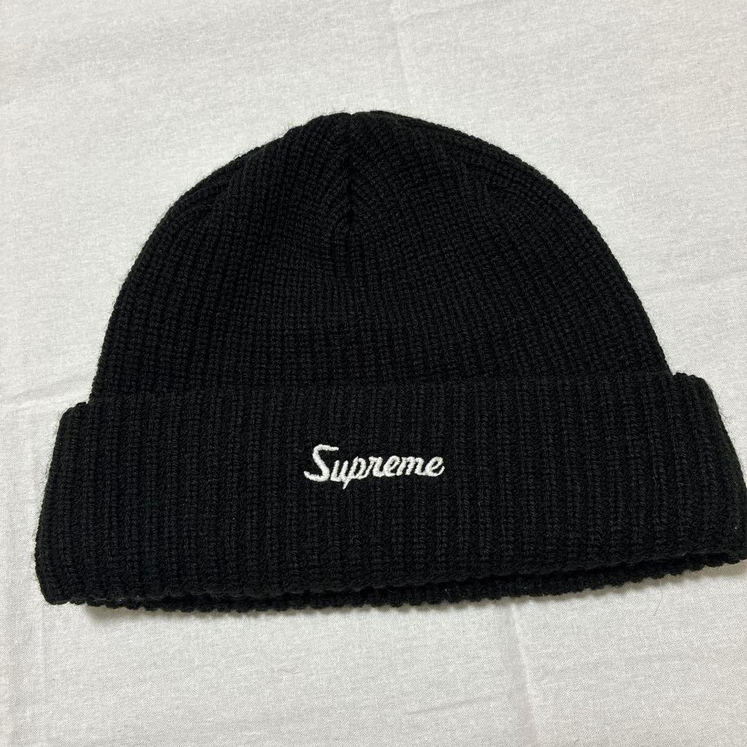 Supreme(シュプリーム)ブラック ニット帽(ビーニー)