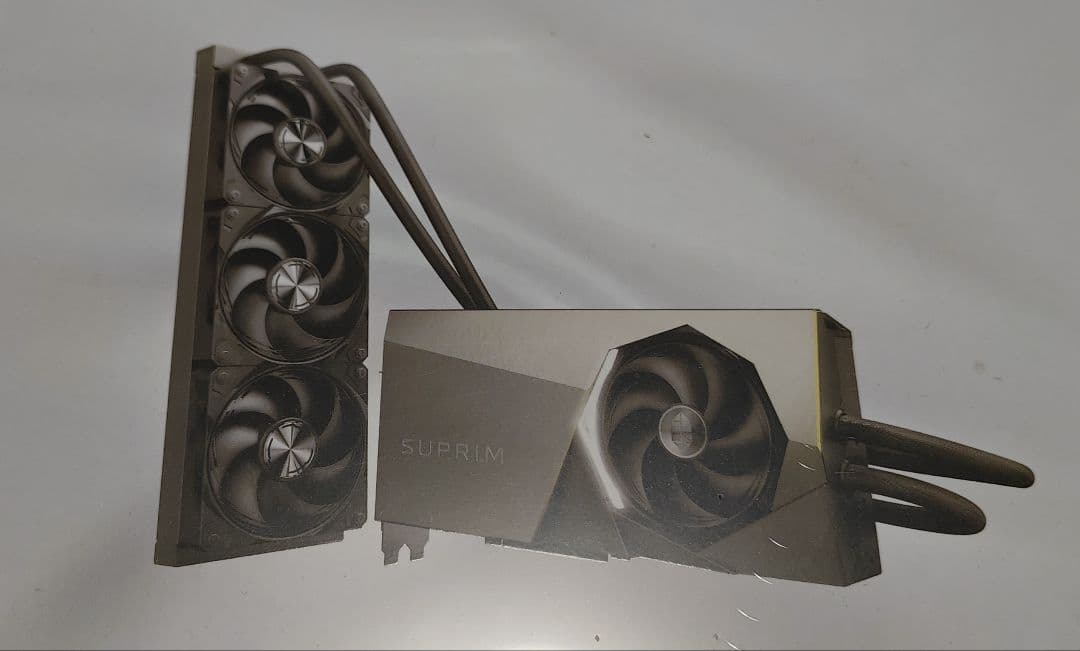 (開封済み)MSI RTX 5080 SUPRIM LIQUID OC 簡易水冷