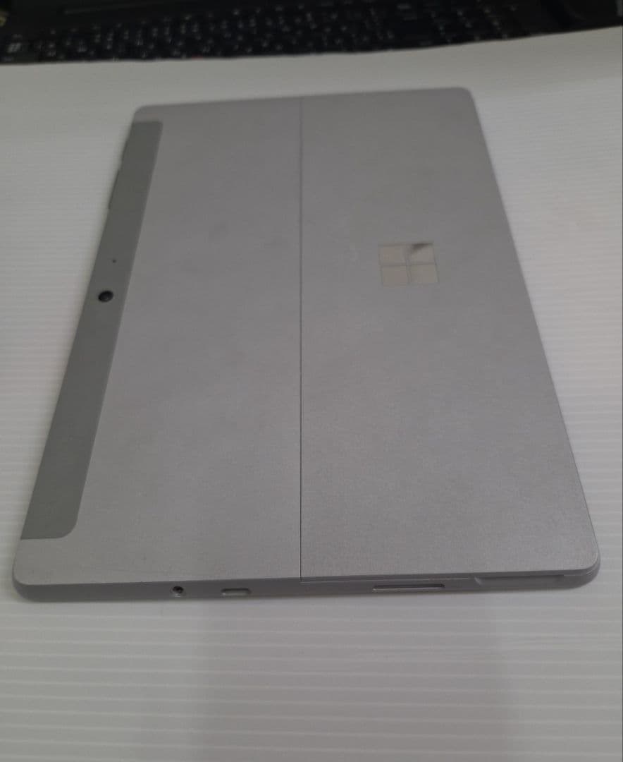 マイクロソフト Surface Go 1824（8GB）128GB