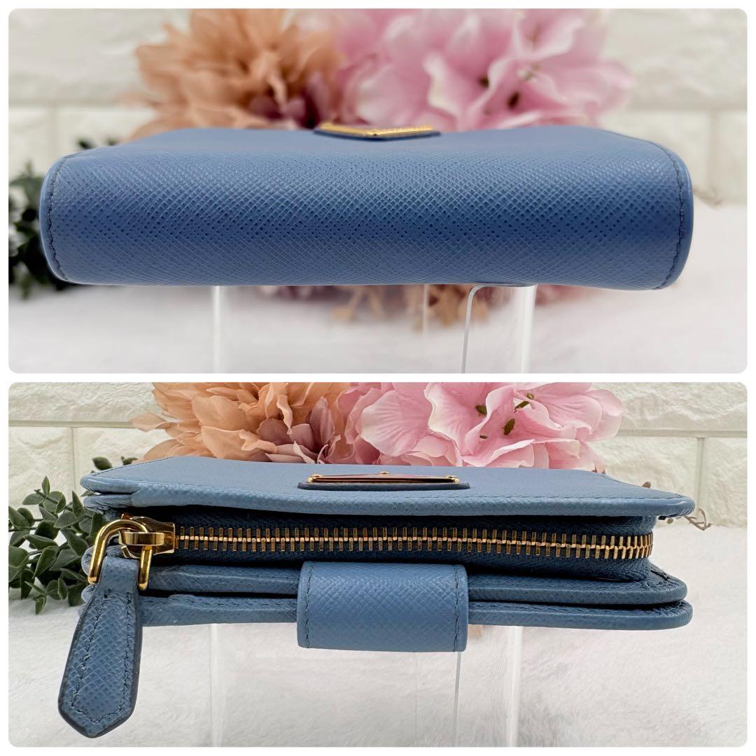 【美品】PRADA　プラダ　二つ折り財布　サフィアーノレザー　三角ロゴ　水色