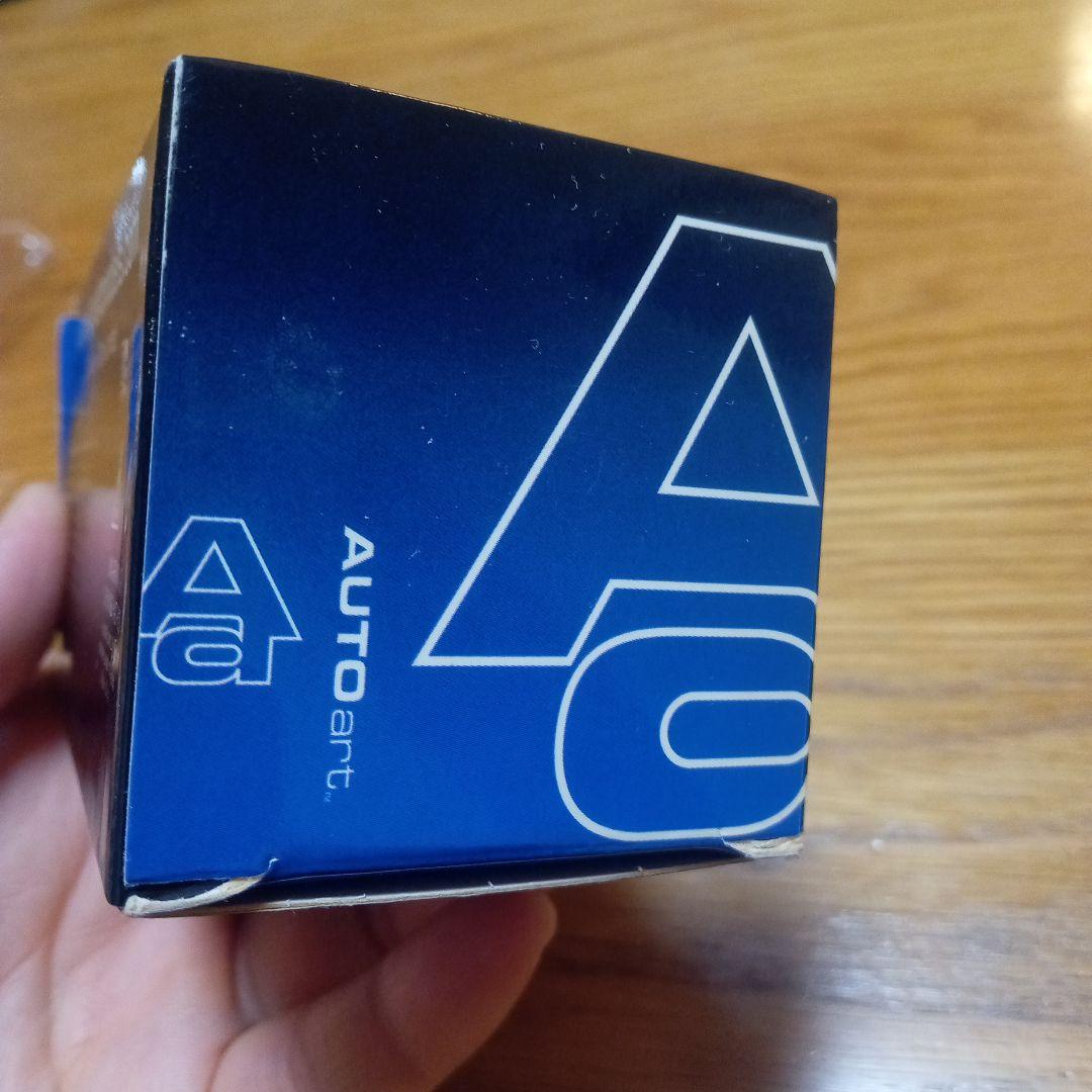 ミニカー AUTOart SUBARU NEW AGE IMPREZA STI 1:64