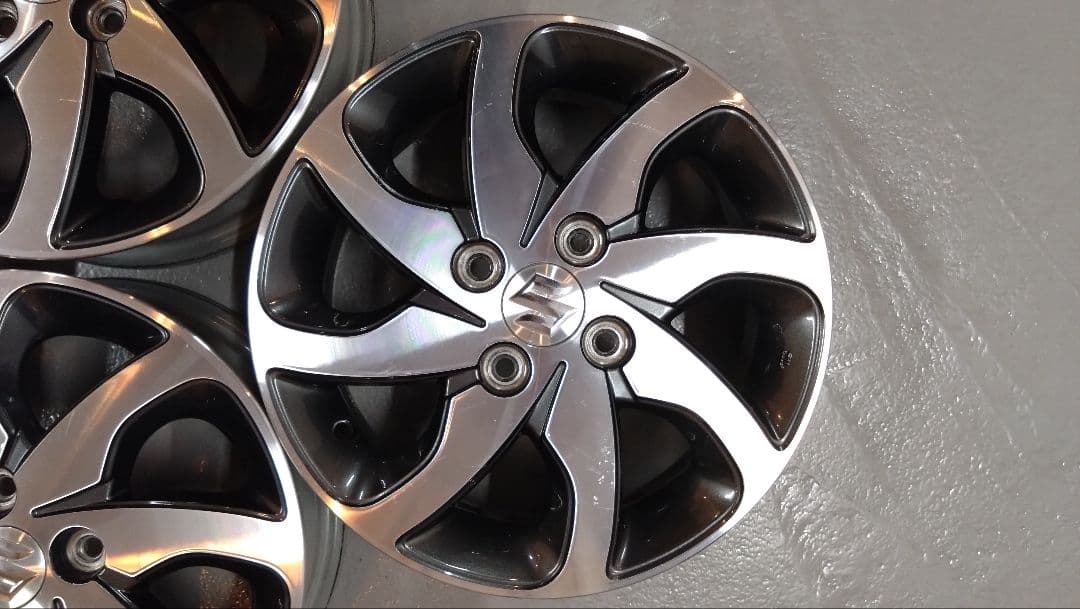 送料込　スズキ　純正ホイール　4本セット　そこそこ綺麗　SUZUKI　日産