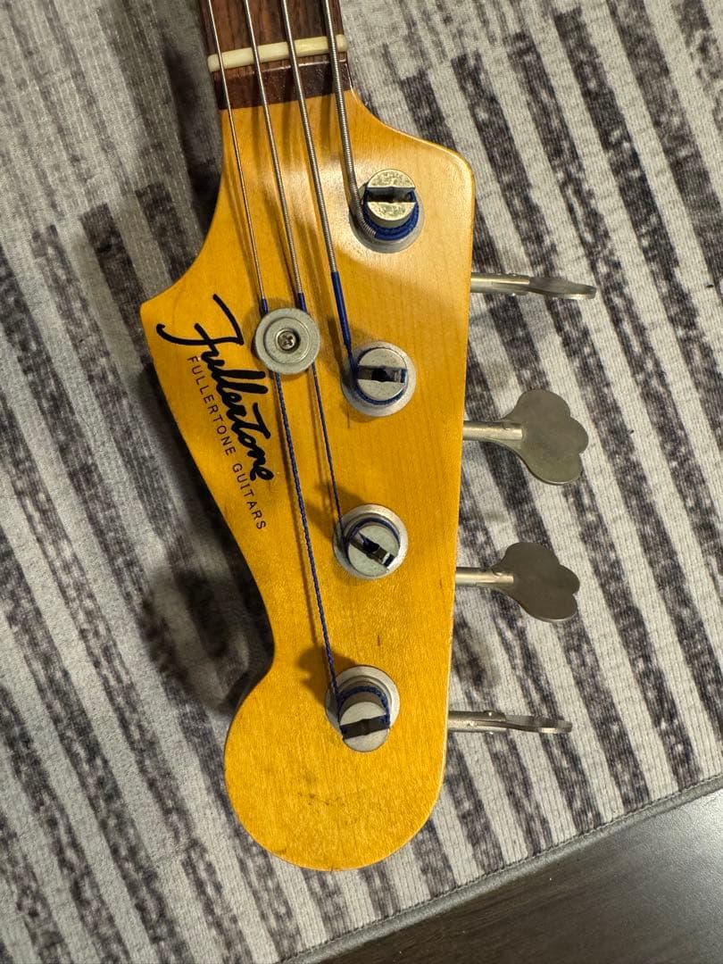 ベース fullertone guitars VIP line