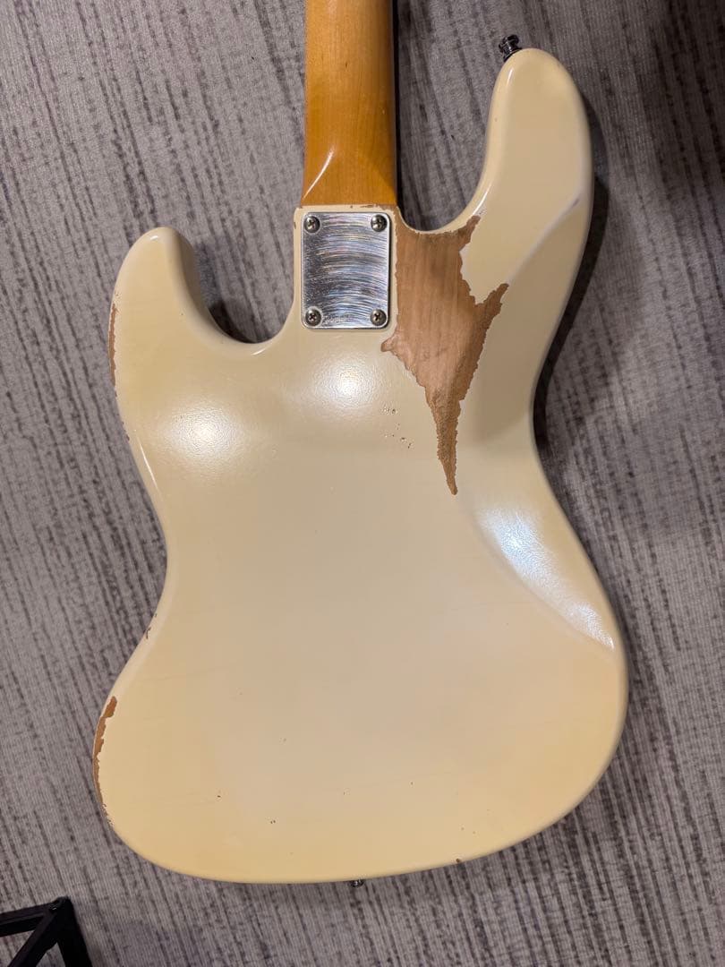 ベース fullertone guitars VIP line