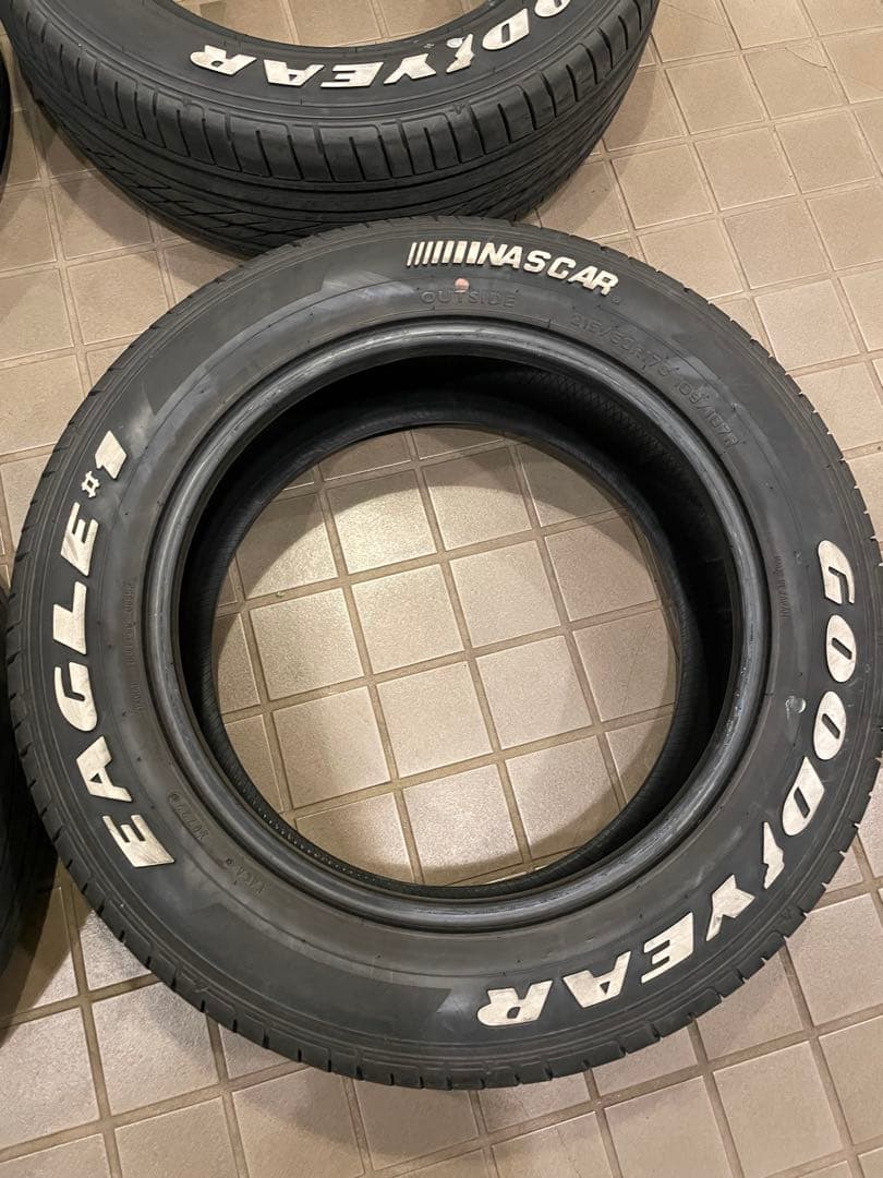 GOODYEAR EAGLE 1 215/60R17 4本セット　NASCAR