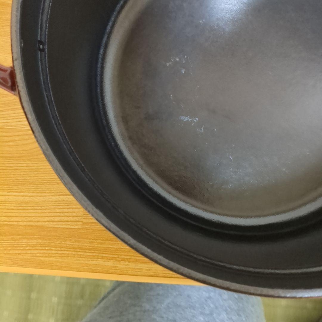 キマコ様　staub ココット 22cm グレナディンレッド箱付き