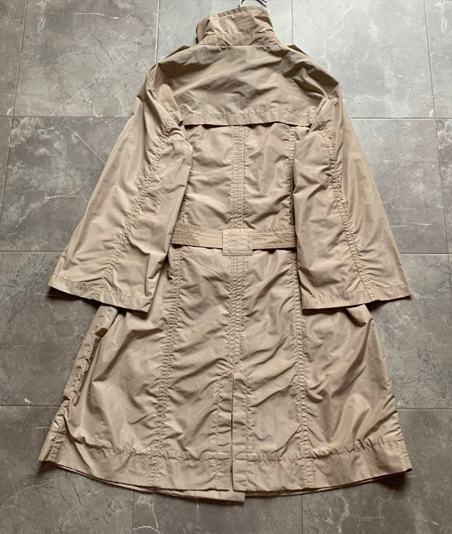 ペニーブラック MaxMara スプリングコート ベージュ　未使用品　42