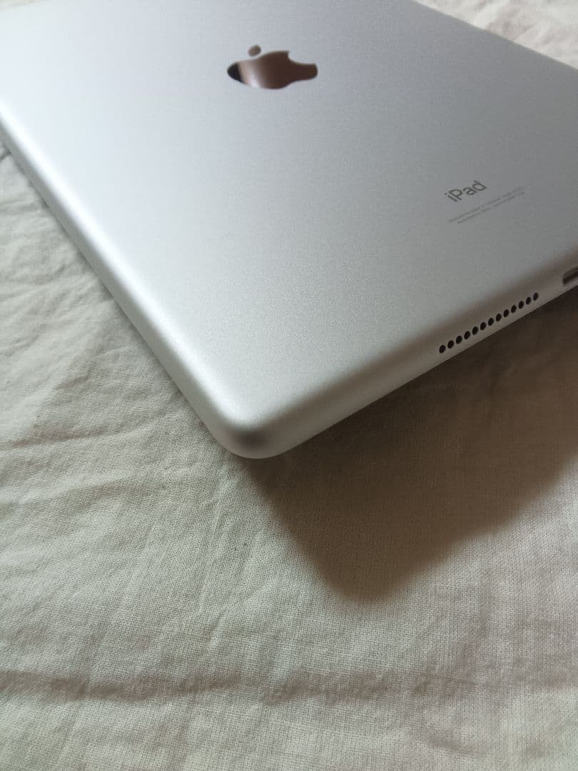 超美品 iPad 第9世代 バッテリー99.8%