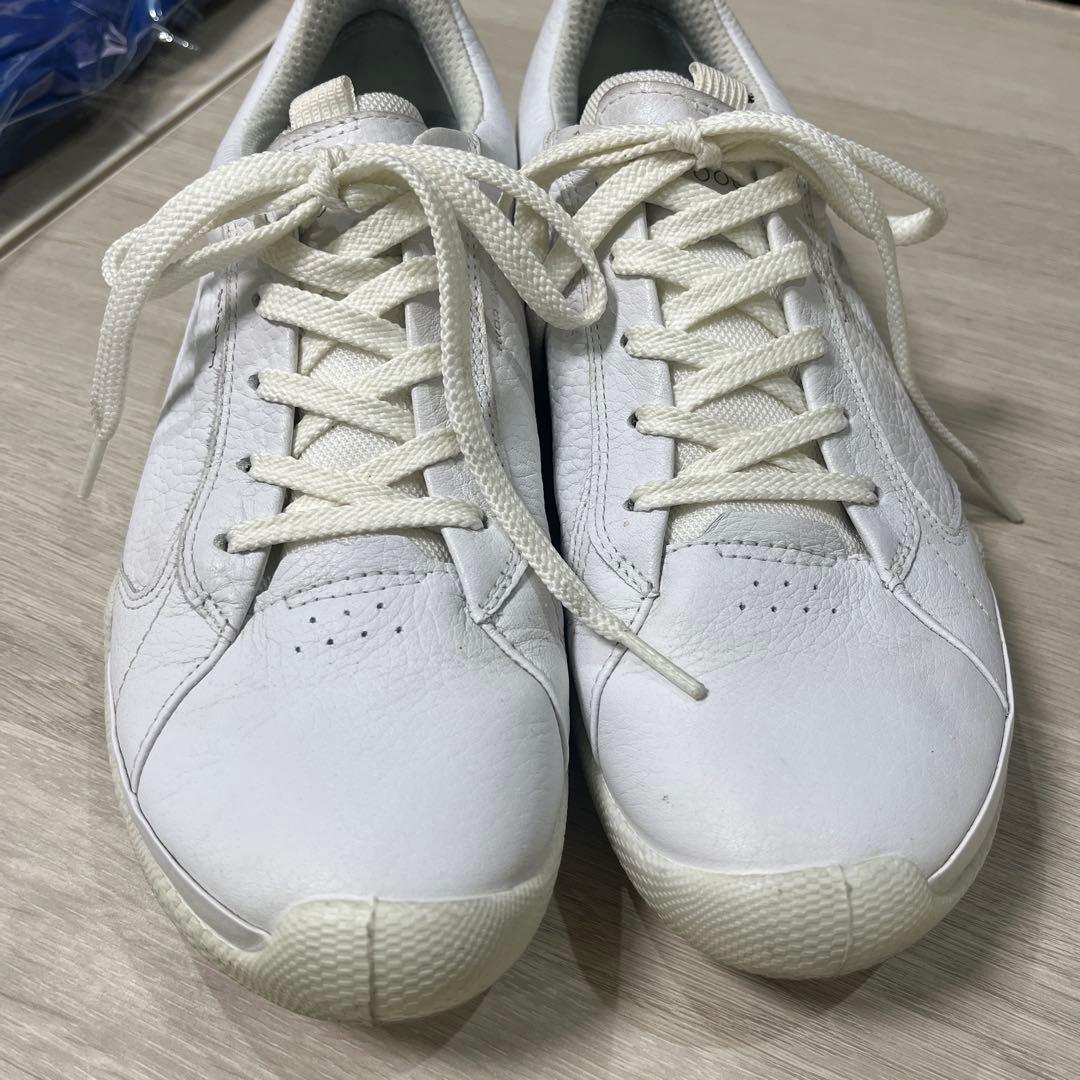 ecco ホワイト レザー スニーカー39