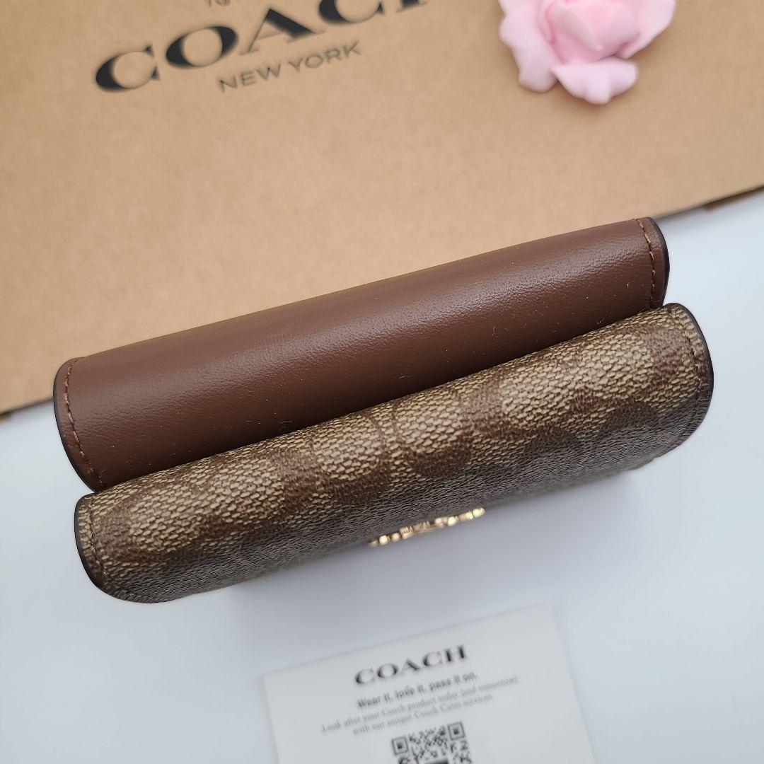 COACH　コーチ　折り財布　三つ折り財布　正規品