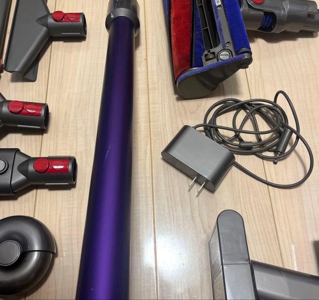 ④ すぐ使える！動作品！dysonダイソンコードレスクリーナー純正SV10K