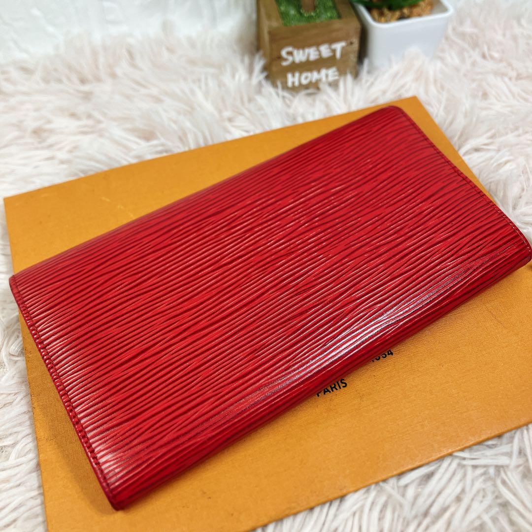 美品 ルイヴィトン エピ ポシェット ポルトモネ クレディ 長財布 レッド