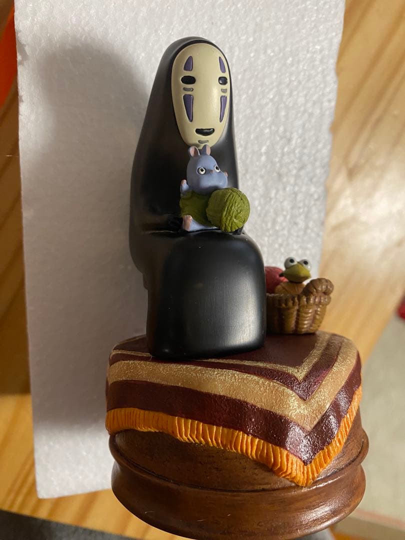 【廃盤品】千と千尋の神隠し　オルゴール　あみものカオナシ