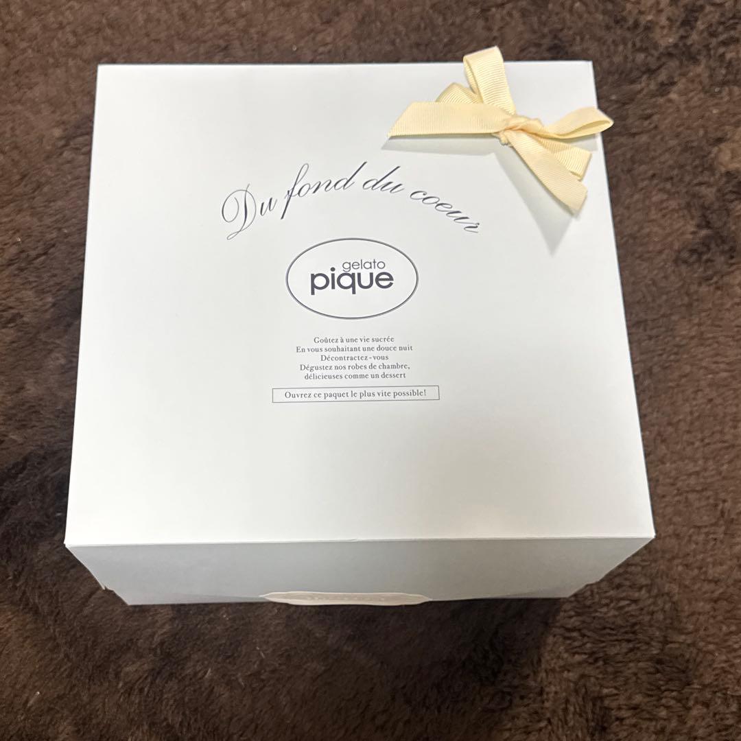 ジェラピケ パジャマ 上 パーカー ピンク 箱、袋付き