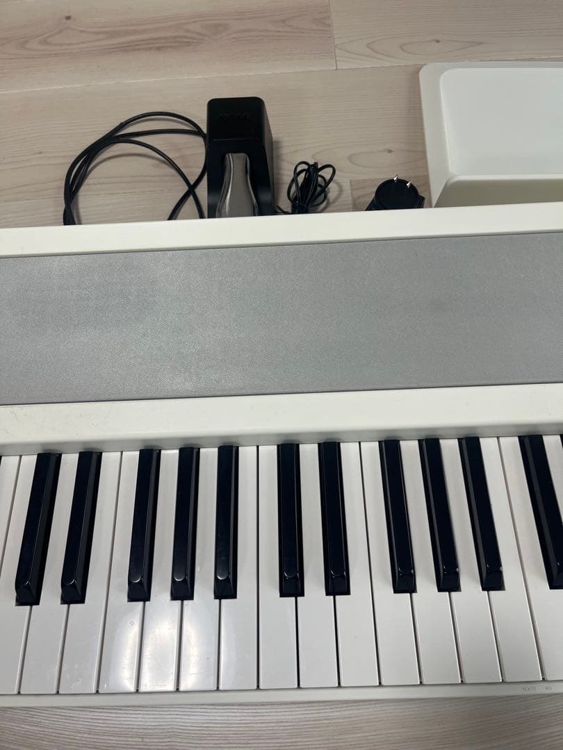 KORG 電子ピアノ B1 88鍵盤　ジャンク品