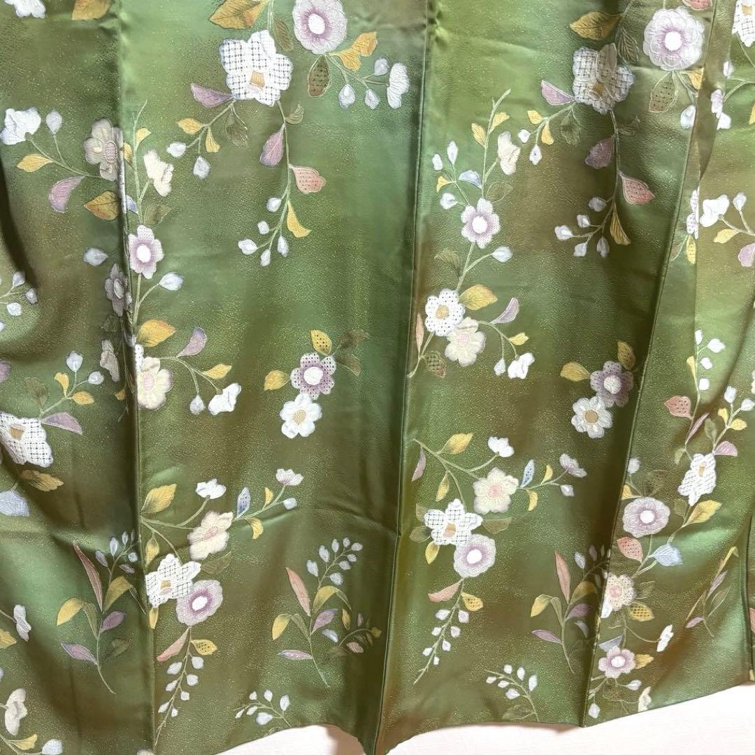 【汕頭刺繍】 金通 キラキラ！ 小振袖 花模様 袷 広衿 身丈約163.5cm