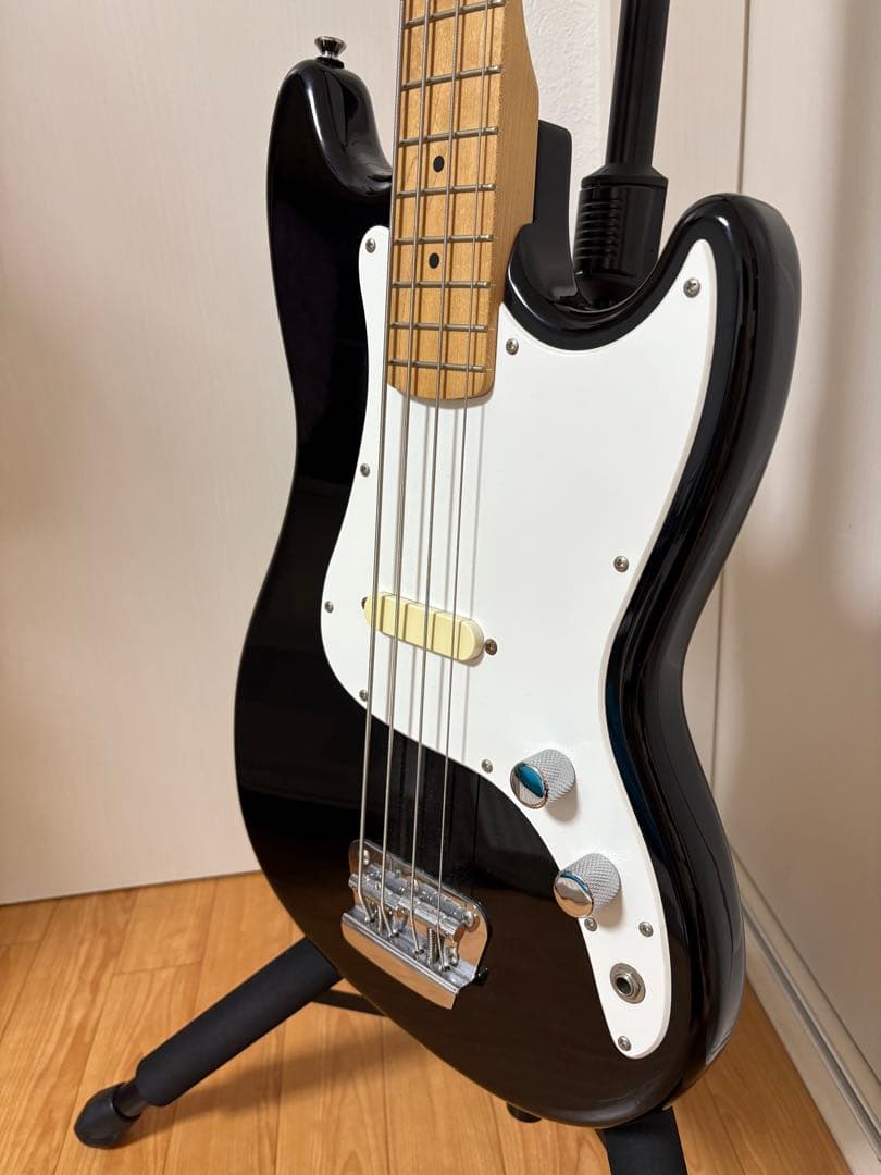 Squire Bronco Bass スクワイヤ ブロンコベース
