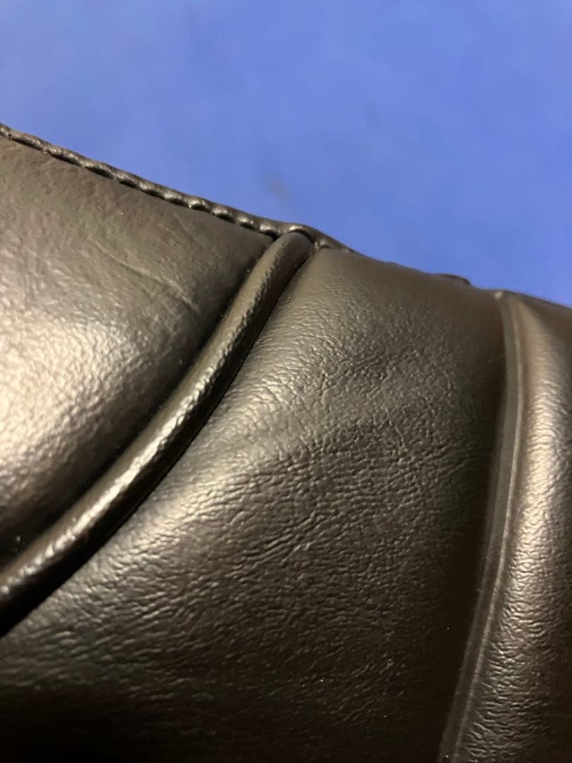 ハーレー　スポーツスター　純正シートXL883N アイアン
