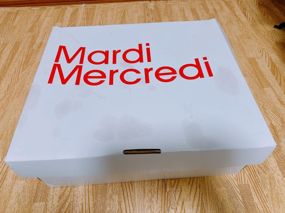Mardi Mercredi シルバーブーツ