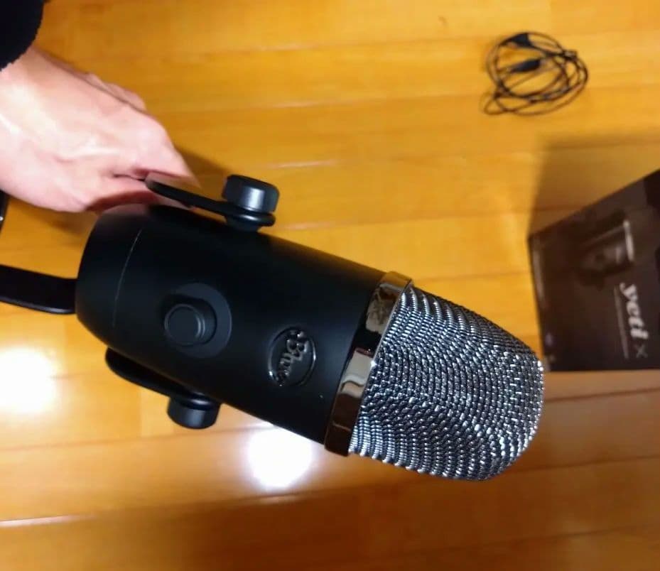 Blue yeti X コンデンサーマイク