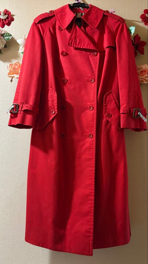 Burberry's 赤 裏ノバチェック トレンチコートクリーニング済L
