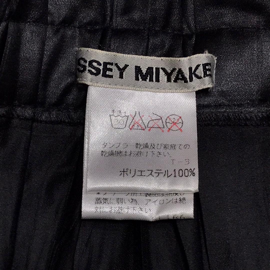 専用　99AW イッセイミヤケISSEY MIYAKE ベルテッドシワプリーツ