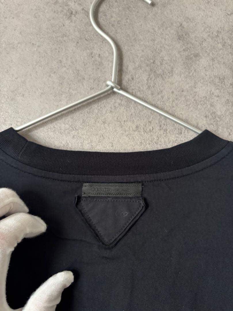 プラダ PRADA　バック三角ロゴ　パックTシャツ