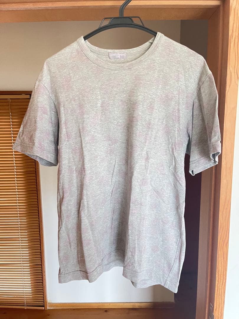 COMME des GARÇONS グレー Tシャツ